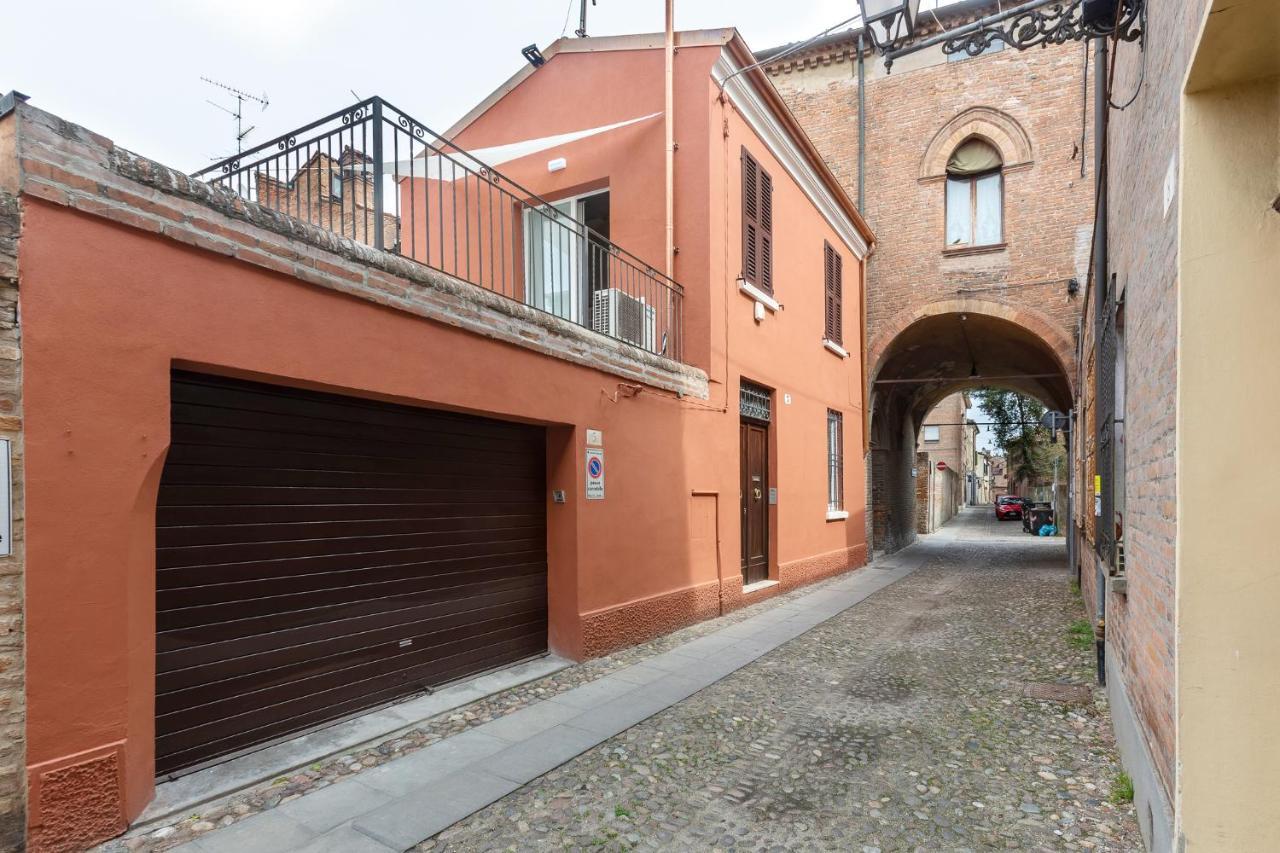 Апартаменты Ferrara Casa Dell'Archivolto Con Garage Экстерьер фото